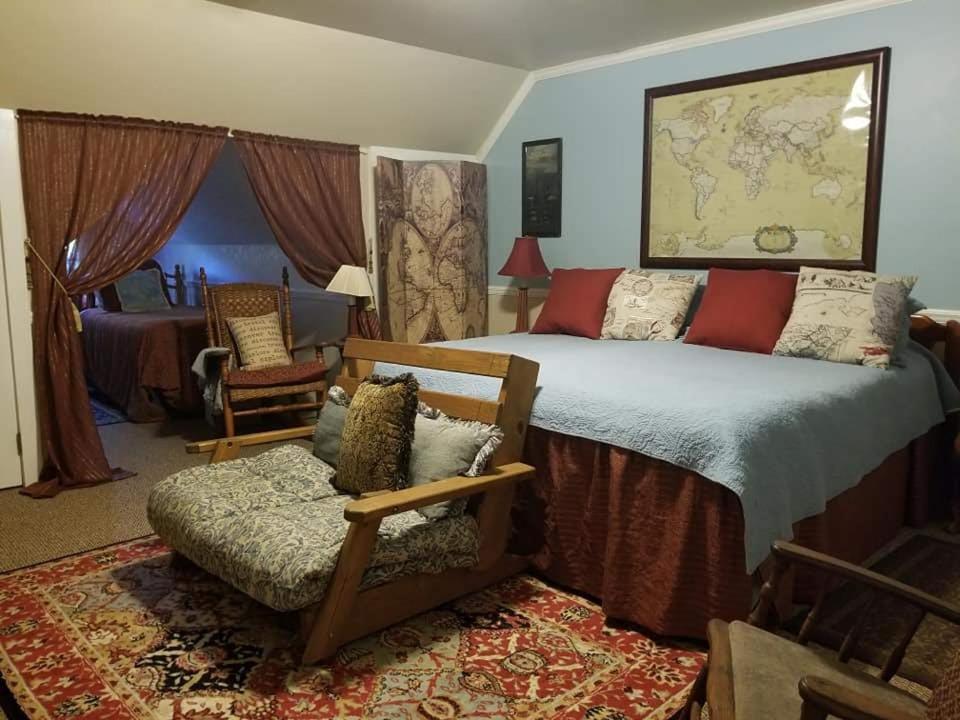 Holly House Of Hamilton Bed & Breakfast Dış mekan fotoğraf