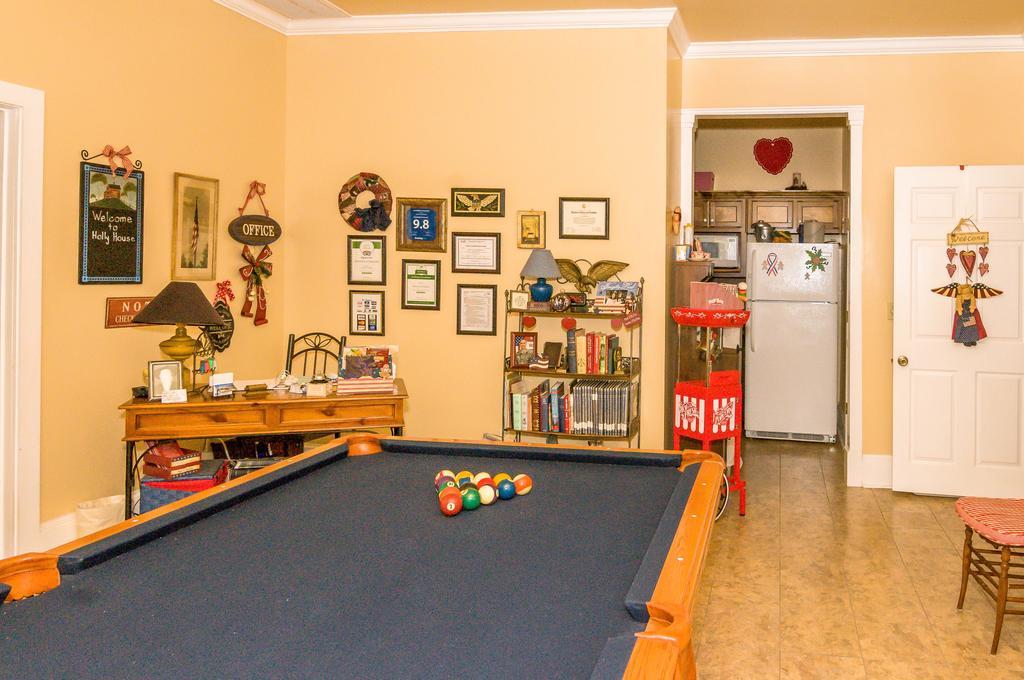 Holly House Of Hamilton Bed & Breakfast Dış mekan fotoğraf