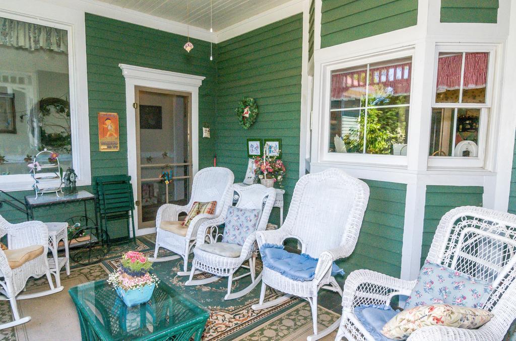Holly House Of Hamilton Bed & Breakfast Dış mekan fotoğraf