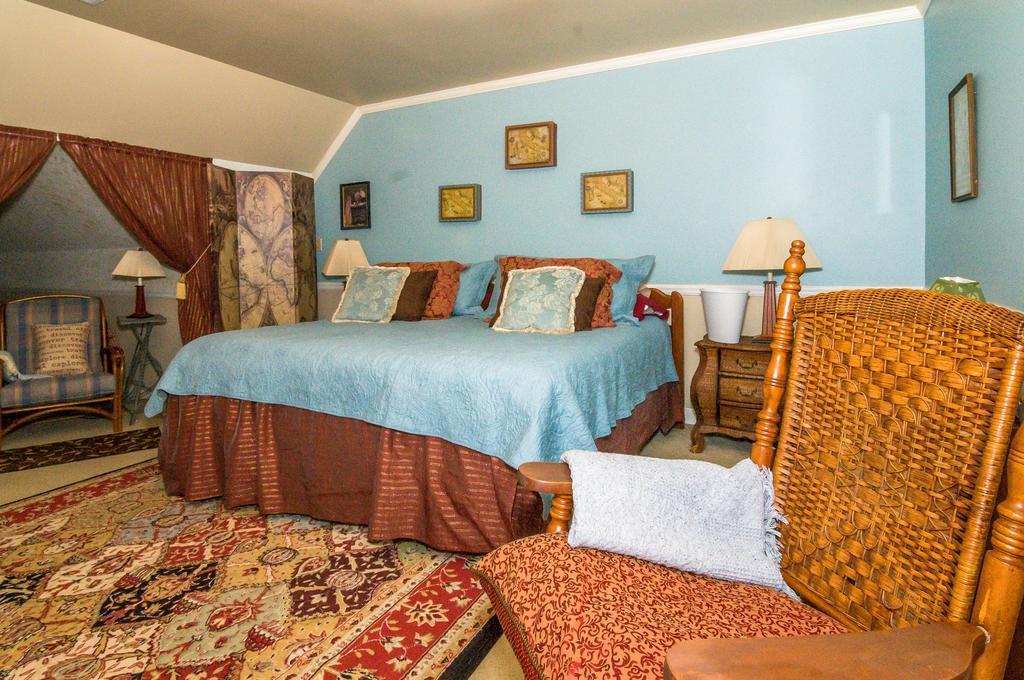Holly House Of Hamilton Bed & Breakfast Dış mekan fotoğraf