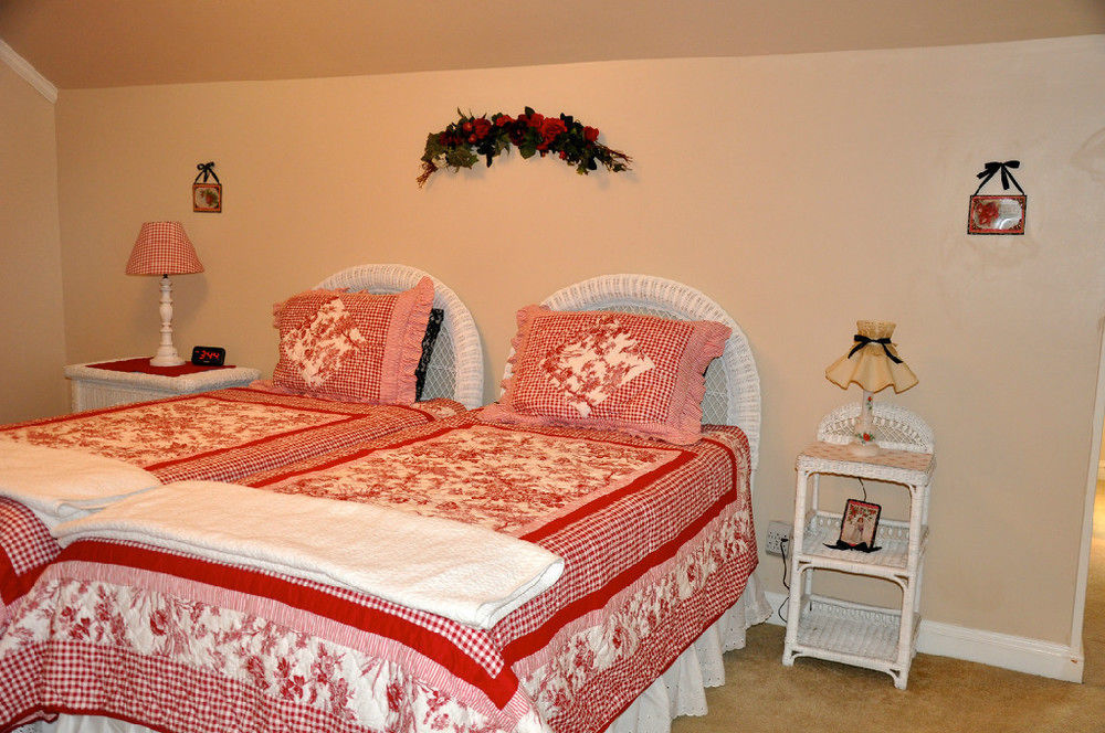 Holly House Of Hamilton Bed & Breakfast Dış mekan fotoğraf