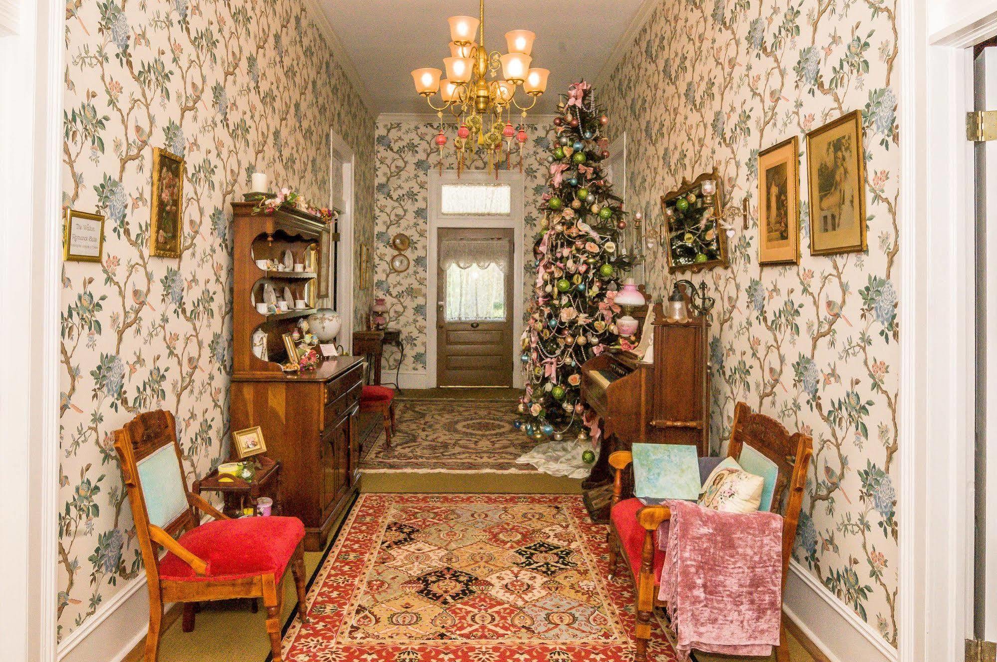 Holly House Of Hamilton Bed & Breakfast Dış mekan fotoğraf